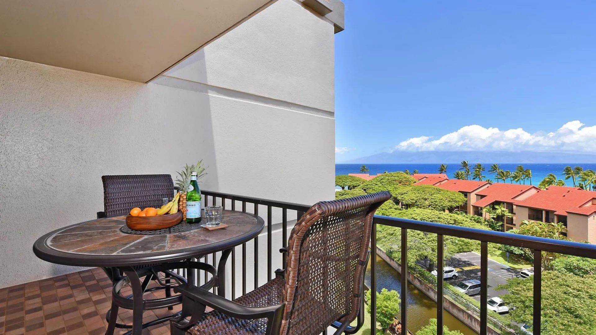 Kaanapali Shores 836 Kahana Apartment